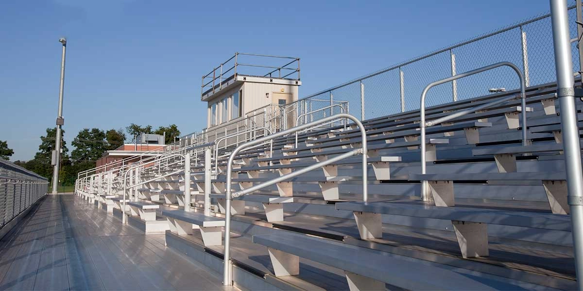 مزايا مدرجات الألومنيوم